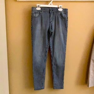 Girls Gymboree pinstripe jeans. Size 10. EUC